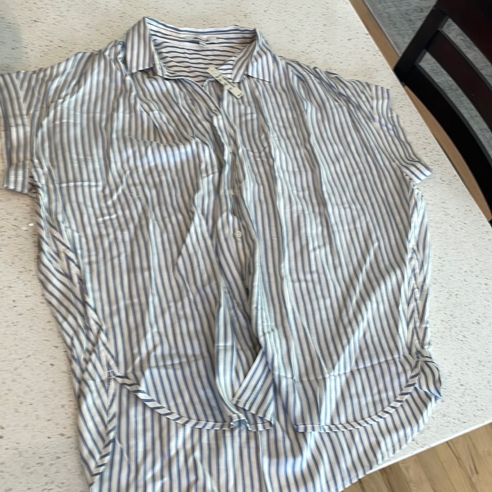 Short sleeve Madewell blouse